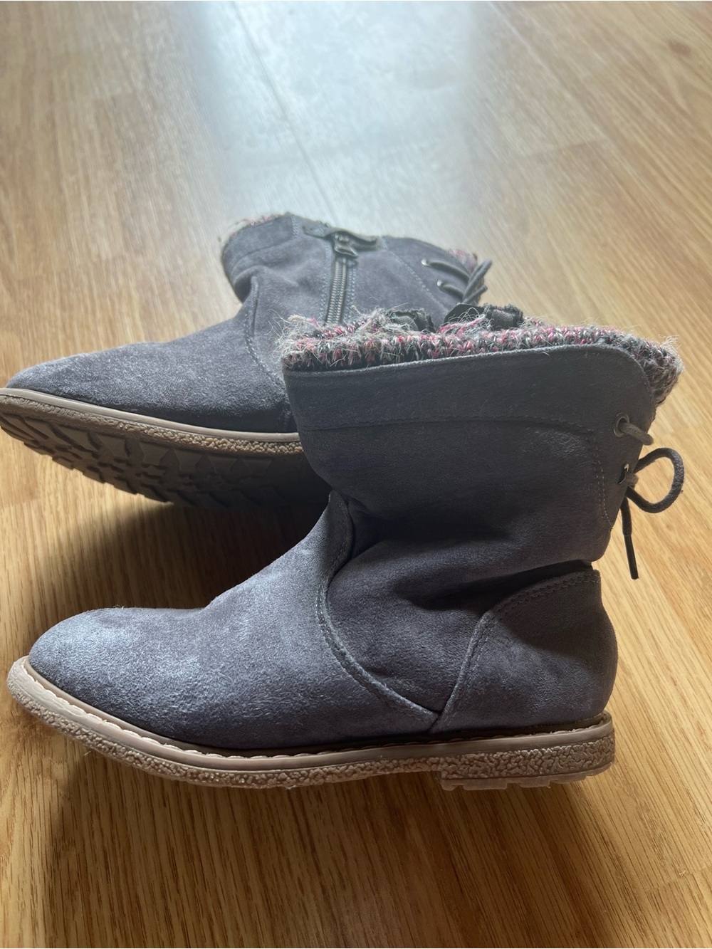 Cat & Jack Girls' Gray Suede-Look Knit Cuff Boots
